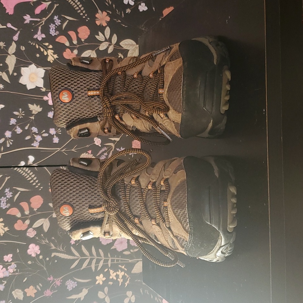 Size 8 Men's Merrell Performance Footwear